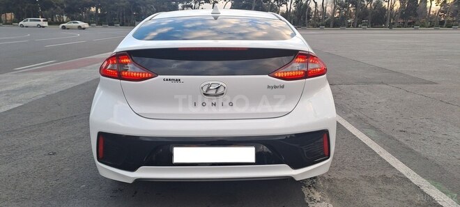 Hyundai IONIQ 2016, 132,871 km - 1.6 l - Bakı