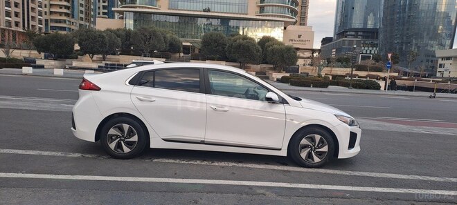 Hyundai IONIQ 2016, 132,871 km - 1.6 l - Bakı
