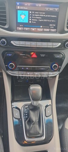 Hyundai IONIQ 2016, 132,871 km - 1.6 l - Bakı