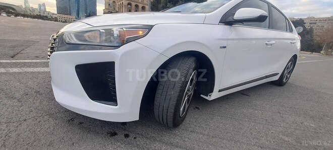 Hyundai IONIQ 2016, 132,871 km - 1.6 l - Bakı