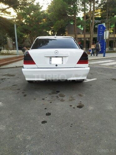 Mercedes C 230 1998, 285,000 km - 2.3 л - Sumqayıt