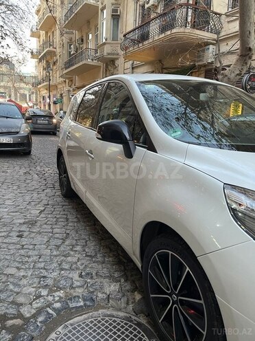 Renault Grand Scenic 2011, 293,500 km - 1.5 l - Bakı