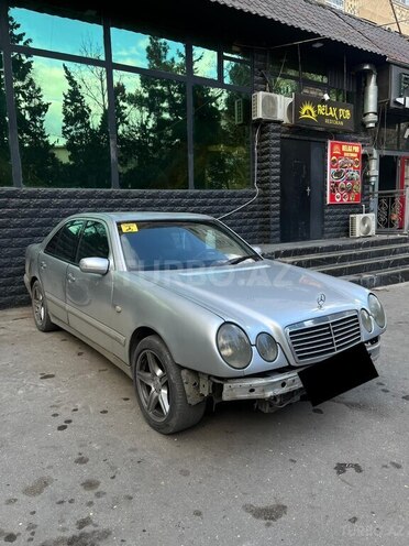 Mercedes E 220 d 1997, 745,283 km - 2.2 l - Bakı