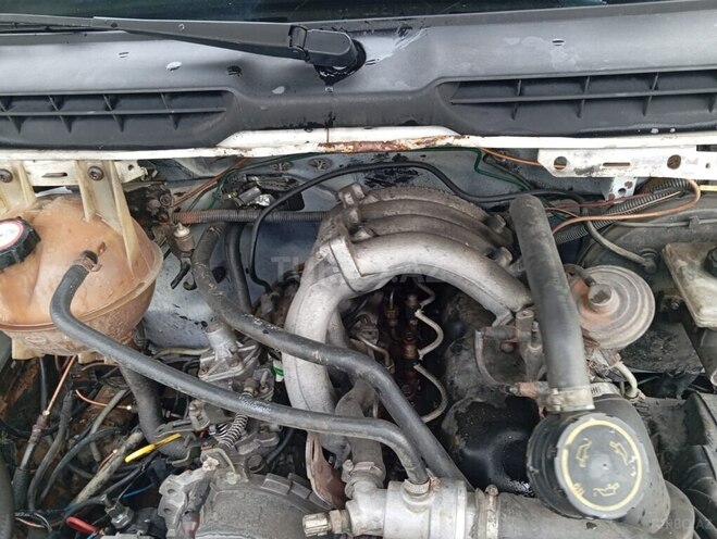 Ford Transit 1997, 380,000 km - 2.5 л - Zaqatala