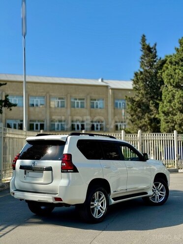 Toyota Land Cruiser Prado 2011, 108,000 km - 2.7 l - Bakı