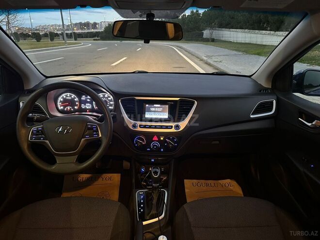 Hyundai Accent 2022, 93,342 km - 1.6 l - Bakı