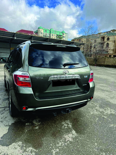 Toyota Highlander-4