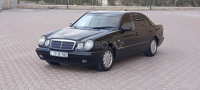 Mercedes E 240 1999, 402,000 km - 2.4 l - Şirvan