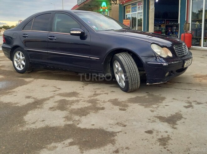 Mercedes C 200 2000, 325,000 km - 2.0 l - Bakı