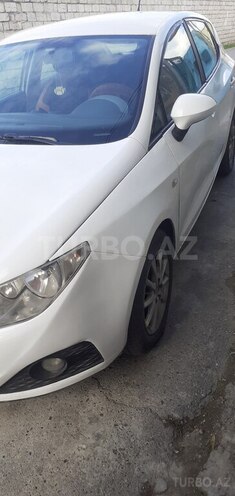 SEAT Ibiza 2011, 242,648 km - 1.6 l - Bakı