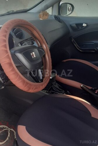 SEAT Ibiza 2011, 242,648 km - 1.6 l - Bakı