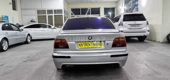 BMW 530 2001, 230,000 km - 3.0 l - Sumqayıt