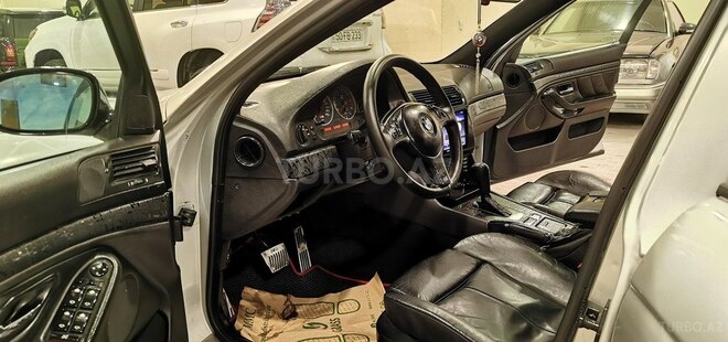 BMW 530 2001, 230,000 km - 3.0 l - Sumqayıt
