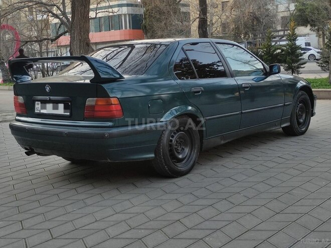 BMW 318 1993, 426,000 km - 1.8 л - Bakı