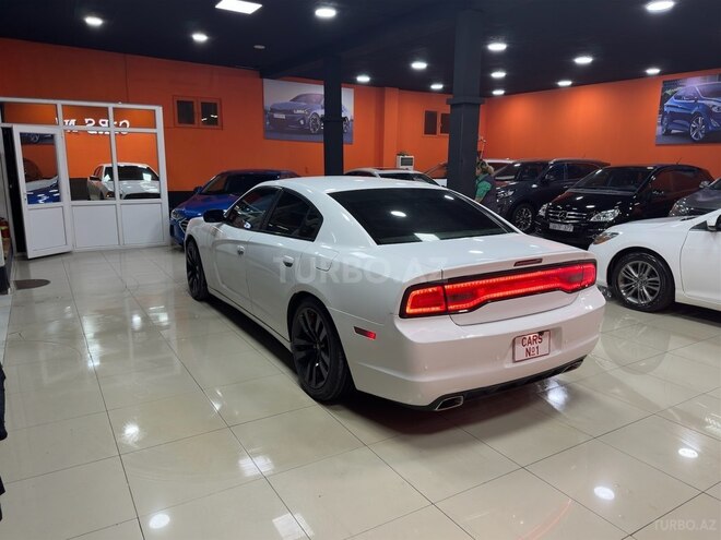 Dodge Charger-7
