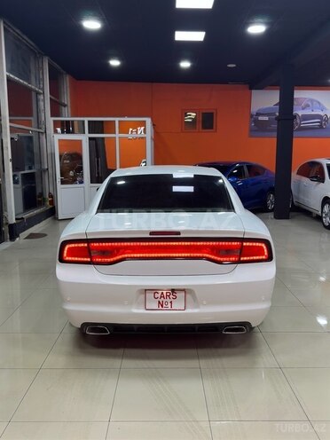 Dodge Charger-12
