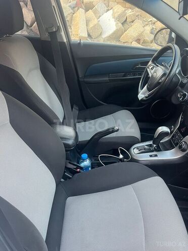 Chevrolet Cruze 2011, 181,000 km - 1.8 l - Şirvan