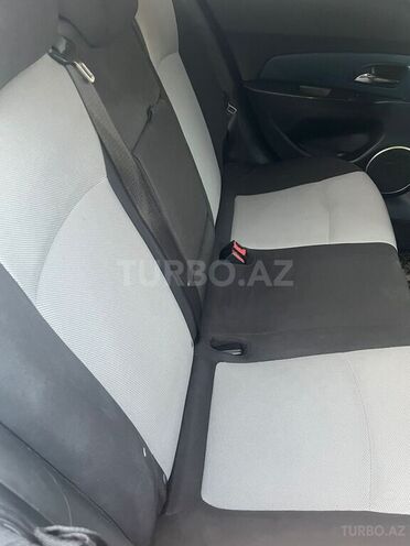 Chevrolet Cruze 2011, 181,000 km - 1.8 l - Şirvan