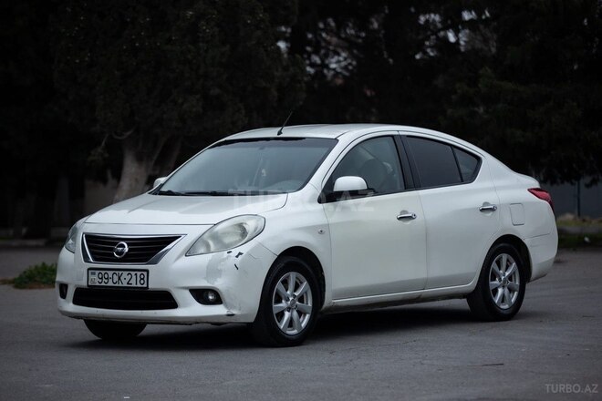 Nissan Sunny 2012, 237,800 km - 1.5 л - Bakı