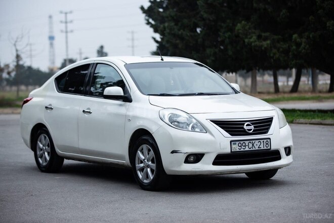 Nissan Sunny 2012, 237,800 km - 1.5 л - Bakı