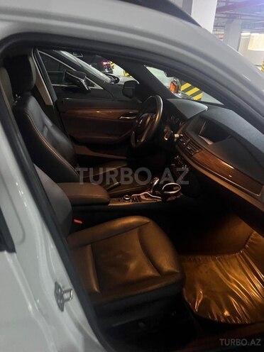 BMW X1 2014, 160,000 km - 2.0 l - Bakı
