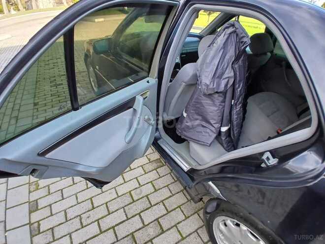 Mercedes C 180 1997, 261,822 km - 1.8 l - Masallı
