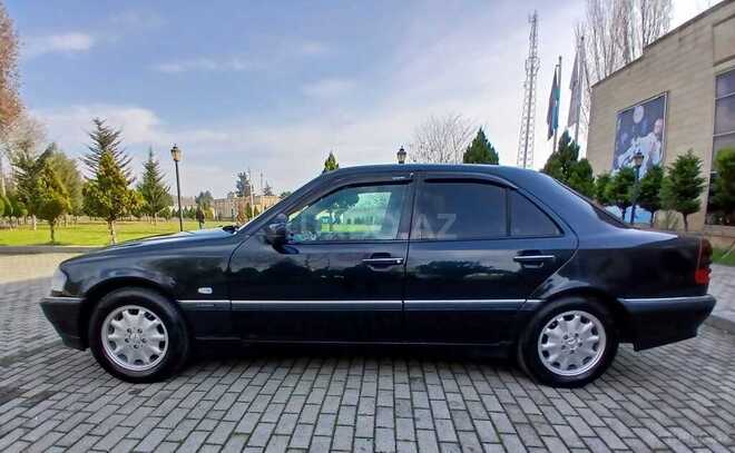 Mercedes C 180 1997, 261,822 km - 1.8 l - Masallı