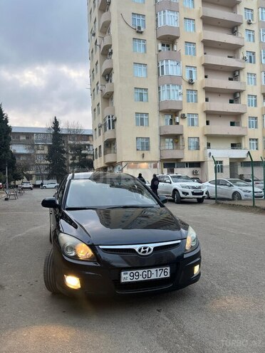 Hyundai i30 2009, 175,000 km - 1.4 l - Gəncə
