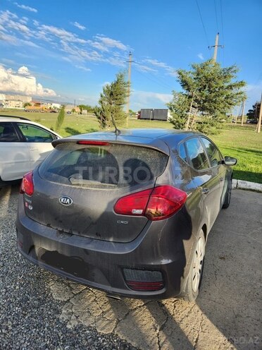 Kia Ceed 2018, 230,000 km - 1.4 l - Bakı