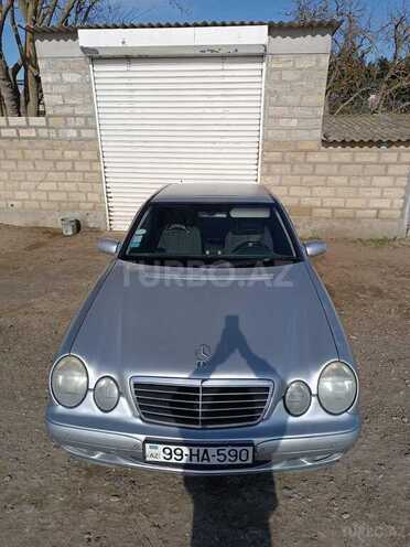 Mercedes E 200 d 2001, 253,965 km - 2.2 л - Neftçala