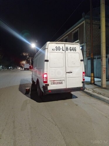 Mercedes Sprinter 412 1998, 350,000 km - 2.9 л - Yevlax