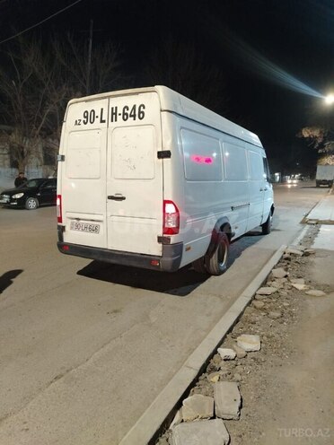 Mercedes Sprinter 412 1998, 350,000 km - 2.9 л - Yevlax
