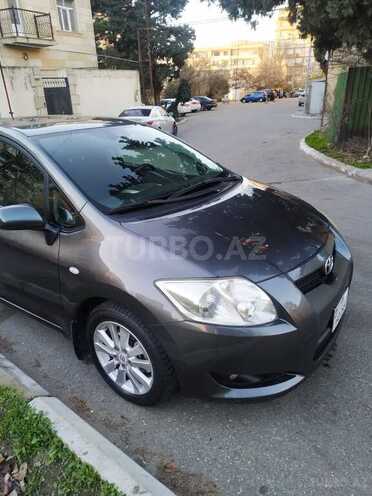 Toyota Auris 2007, 235,321 km - 1.4 l - Bakı