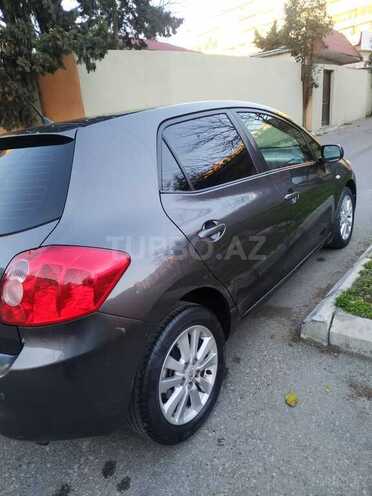 Toyota Auris 2007, 235,321 km - 1.4 l - Bakı