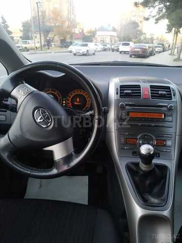 Toyota Auris 2007, 235,321 km - 1.4 l - Bakı