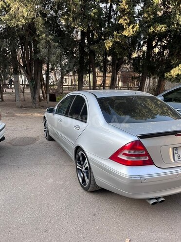 Mercedes C 240 2002, 148,000 km - 2.6 l - Bakı