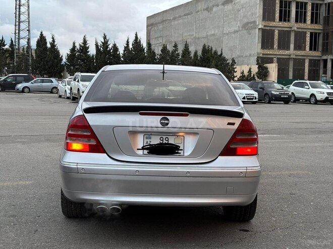 Mercedes C 240 2002, 148,000 km - 2.6 l - Bakı