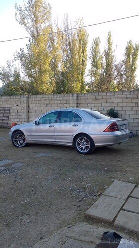Mercedes C 240 2000, 215,910 km - 2.4 l - Zərdab