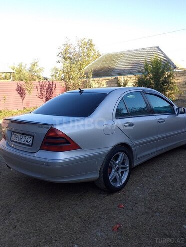 Mercedes C 240 2000, 215,910 km - 2.4 l - Zərdab