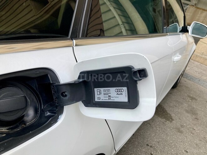 Audi A4 2013, 170,000 km - 1.8 l - Bakı