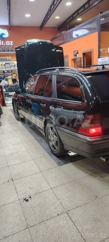 Mercedes C 220 2000, 501,552 km - 2.2 л - Bakı