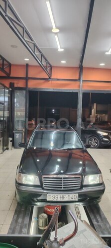 Mercedes C 220 2000, 501,552 km - 2.2 л - Bakı