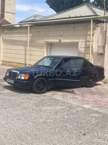 Mercedes E 230 1991, 595,763 km - 2.3 l - Ağsu