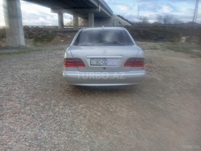 Mercedes E 220 d 1999, 300,000 km - 2.2 l - Sumqayıt