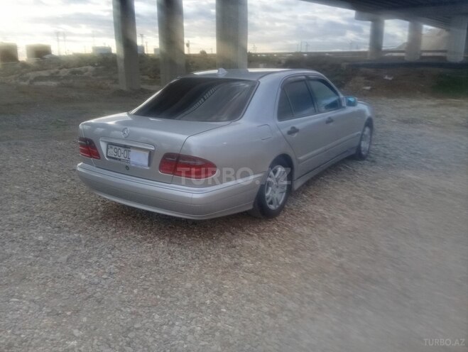 Mercedes E 220 d 1999, 300,000 km - 2.2 l - Sumqayıt