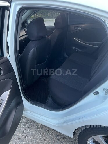 Hyundai Accent 2011, 590,000 km - 1.6 l - Bakı