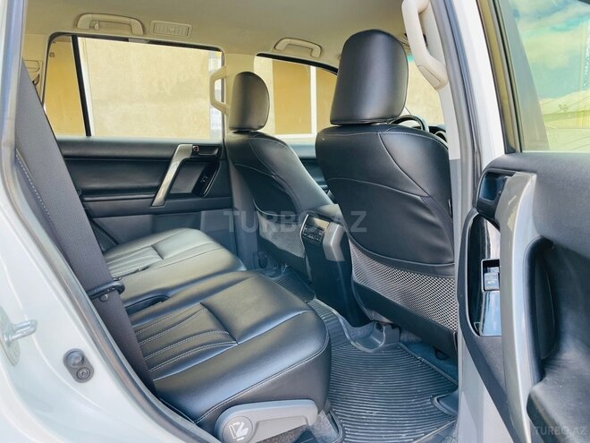 Toyota Land Cruiser Prado 2012, 198,563 km - 2.7 л - Bakı