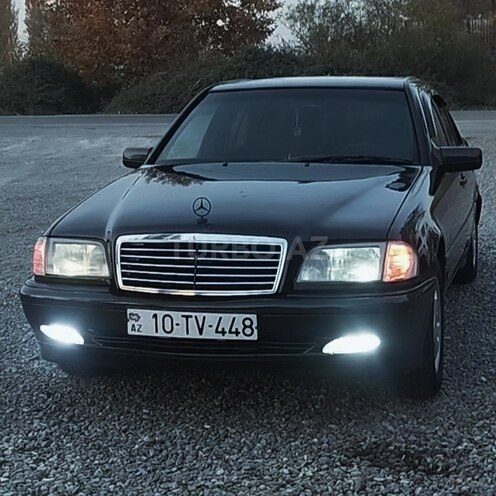 Mercedes C 180 1995, 703,471 km - 1.8 л - Yevlax