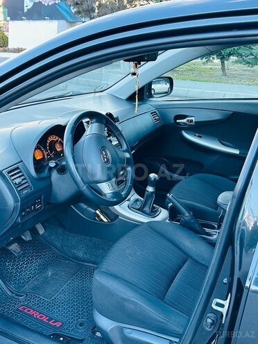 Toyota Corolla 2008, 286,000 km - 1.4 l - Bakı
