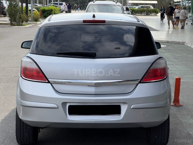 Opel Astra 2006, 250,000 km - 1.4 l - Bakı